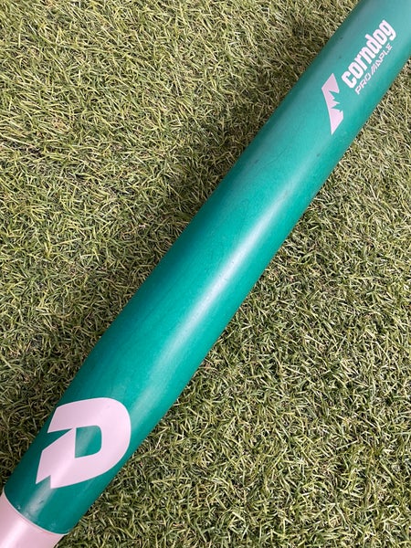 DeMarini Corndog Wood Composite USA/ASA Slowpitch 2022