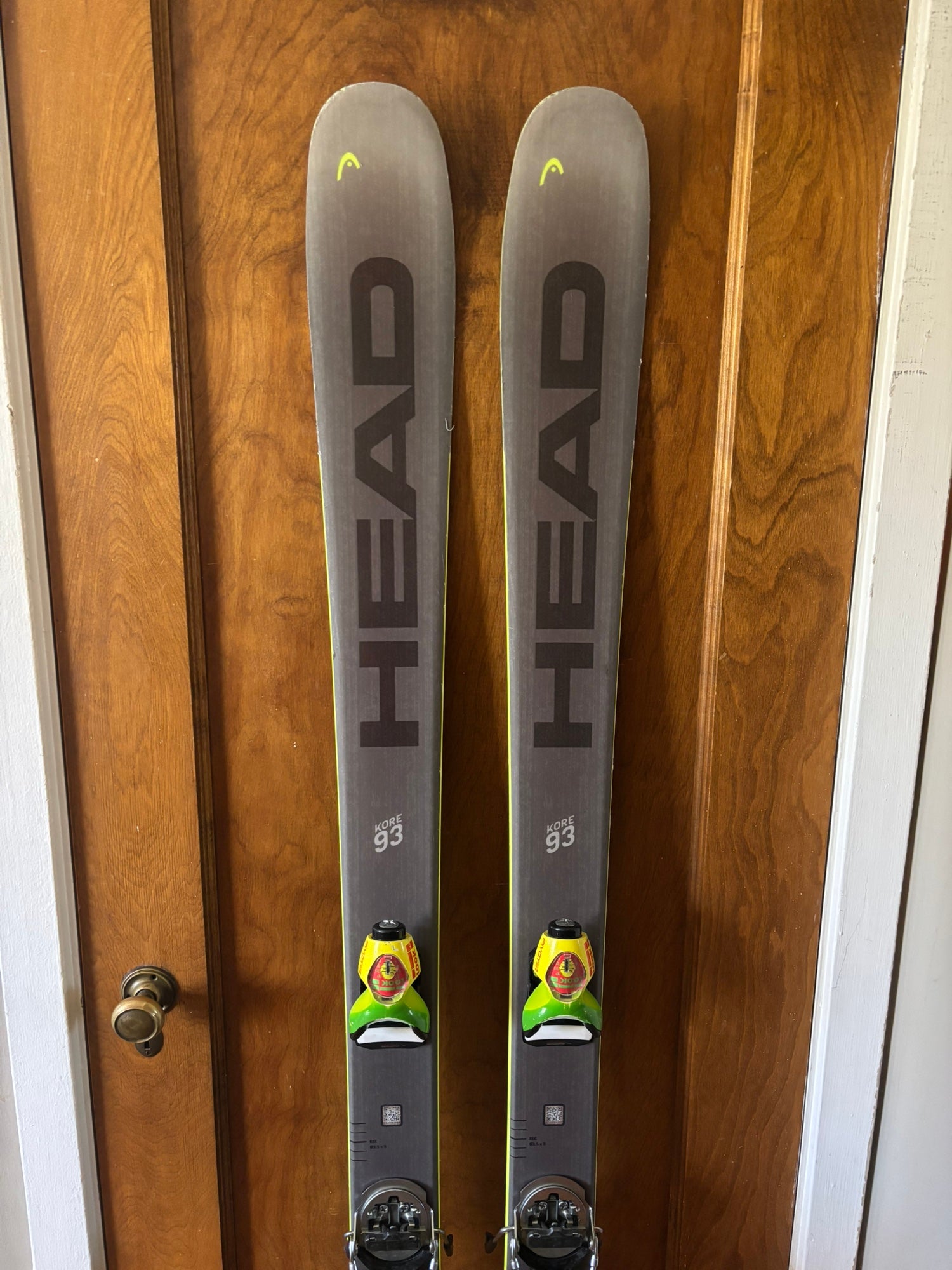 HEAD KORE 105/189 Kingpin13 クランポン付けます Head Kore 93 177cm with Look Pivot 18 GripWalk Bindings