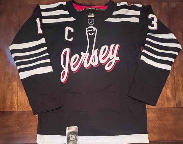 New Jersey Devils Nico Hischier Alternate Jersey Black Adult Large (52) NWT