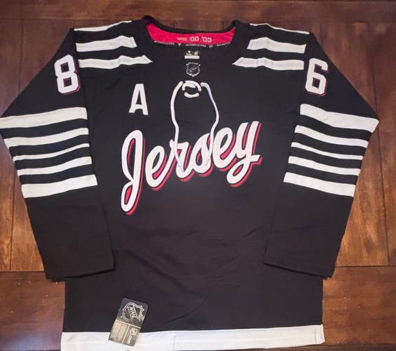 New Jersey Devils Jack Hughes  Alternate Black Jersey Adult Medium (50) NWT