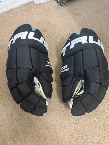 True XC9 Gloves 13" Pro Stock (Used)