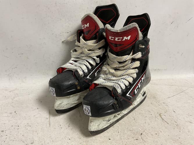 Used CCM JETSPEED FT2 Intermediate Hockey Skate White/Black/Red Intermediate 4.5 11855-S000211800