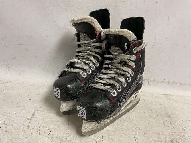 Used Bauer VAPOR X500 Youth Hockey Skate White/Black/Red Youth 12.0 11855-S000211797