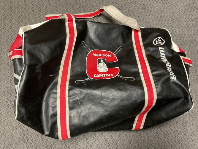 Used Warrior MADISON CAPITOLS Sr Hockey Carry White/Black/Red 11855-S000211746