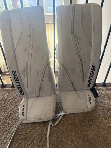 30" Bauer GSX Goalie Leg Pads (Used)