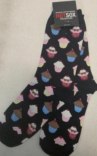 ST13 HotSox Hot Sox "Cupcake Novelty" Crew Length Socks FREE SHIPPING