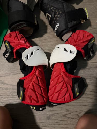 Large Adult Under Armour VFT Arm Pads (Used)