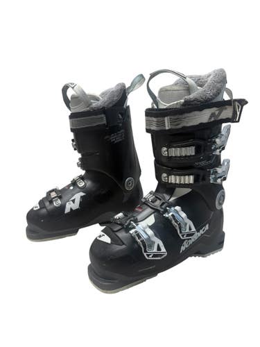 USED NORDICA SPEED MACHINE WOMENS DOWNHILL SKI BOOTS - SZ: 245 MP - M06.5 - W07.5 11835-S000213990