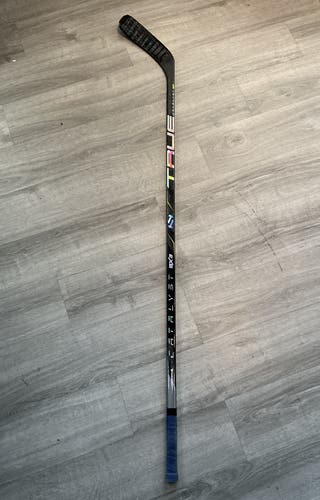 Senior True Left P28 Pro Stock Gilbert Catalyst 9x3 Hockey Stick (Used)