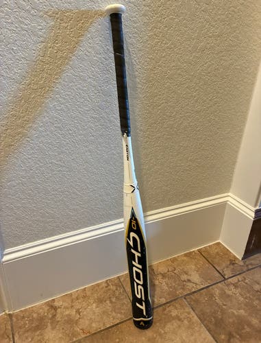 2022 Easton Ghost Composite Bat (-10) 22 oz 32" (Used)