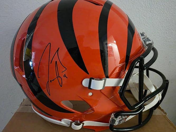 Bengals JOE BURROW Signed Auto Autographed Authentic Speed GAME Helmet FANATICS