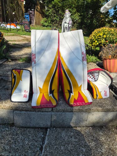 32" +2" JRZ Fusion Regular Goalie Full Set Pro Stock (Used)