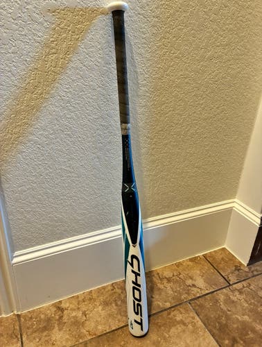 2023 Easton Ghost Composite Bat (-10) 23 oz 33" (Used)