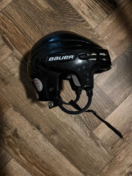 Extra Large Bauer Helmet (Used)