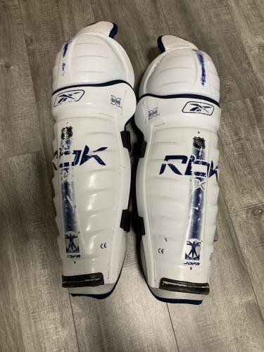 Senior Reebok 7K 17" Shin Pads (Used)