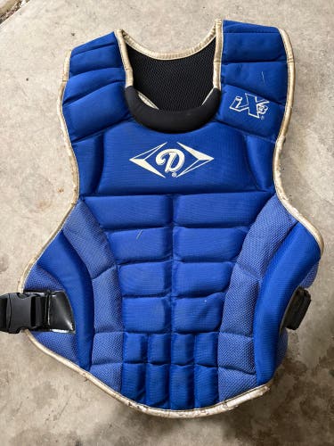Intermediate Diamond Catcher's Chest Protector (Used)