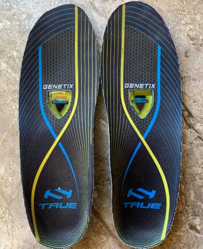 True Genetix Pro Stock Skate Insoles Footbeds Sizes 5-7 - MSRP $50 *Read Full Description*