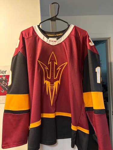 Jr. Sun Devils CCM Hockey Jersey (Used) - Maroon, Size: Large