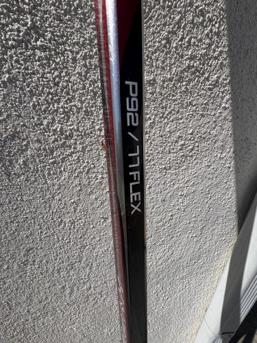 Senior Bauer Vapor Hyperlite 2 Left Hand Hockey Stick P92 77 Flex (New)