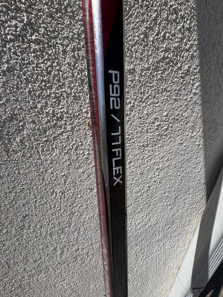 Senior Bauer Vapor Hyperlite 2 Left Hand Hockey Stick P92 77 Flex (New)