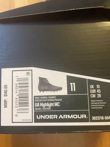 Men's Size M 11.0 (W 12.0) Adult Under Armour Molded Cleats Cleats (New)