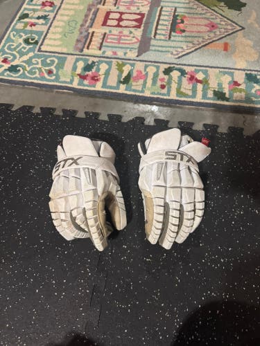 STX Surgeon RZR Lacrosse Gloves (Used)