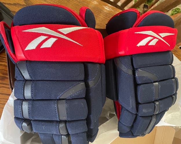 New Reebok Gloves 13” Pro Stock - Columbus Blue Jackets