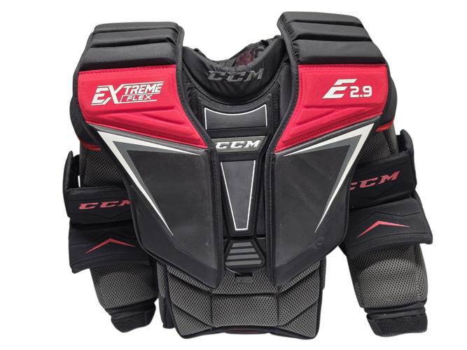 Used CCM E2.9 Intermediate Chest Protector Size MD 11742-S000548733