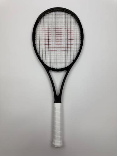 Wilson Pro Staff 97 V13, 4 3/8 Very Good Condition