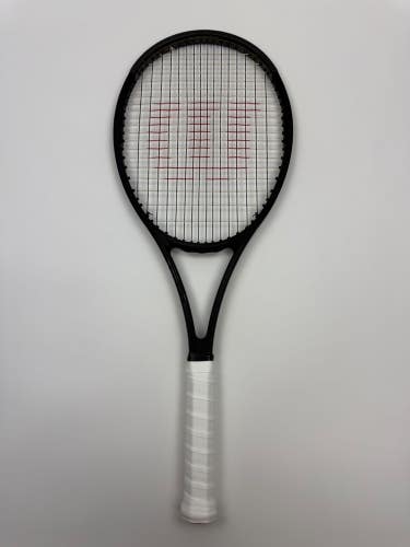 Wilson Pro Staff 97 V13, 4 3/8 Very Good Condition