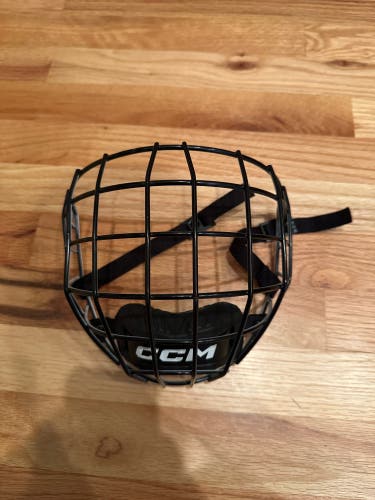 Small CCM FM580 (Used)