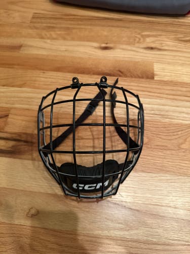 Medium CCM FM580 (Used)