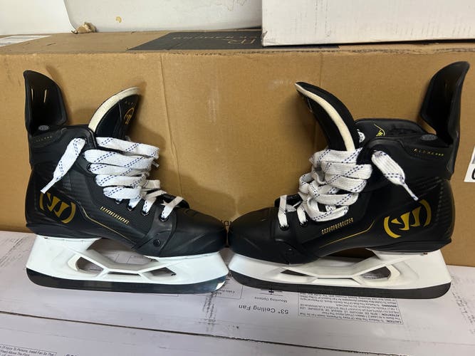 2025 Warrior Alpha Pro Hockey Skates Regular Width 9 (New)