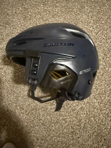 Small Easton E700 Helmet (Used)