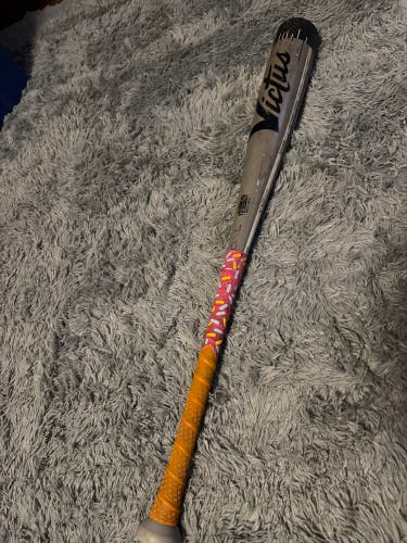 2025 Victus Vandal USSSA Certified Bat (-10) 19 oz 29" (Used)