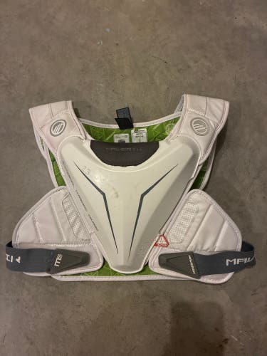 Large Adult Maverik M5 Shoulder Pads (Used)