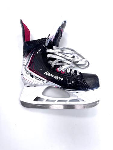 Used Bauer FLY30 Intermediate Hockey Skate Intermediate 6.0 11860-S000316773