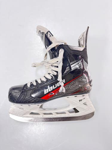 Used Bauer VAPOR X3 Intermediate Hockey Skate Intermediate 6.5 11860-S000313772