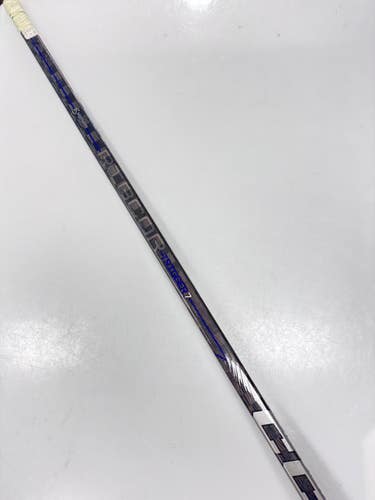 Used CCM TRIGGER 7 Junior One Piece Right 40 Flex 11860-S000314072