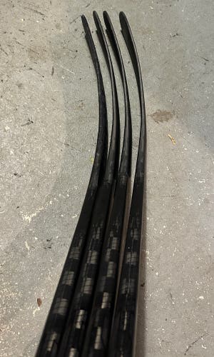 2 pack Senior CCM Ribcor Trigger 6 Pro Right Handed Hockey Stick P88 85 Flex (New)