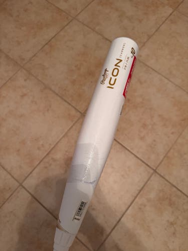 New In Wrapper Rawlings Icon 31/21