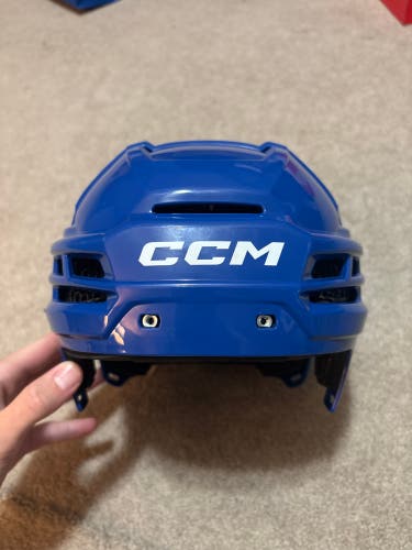 Medium CCM Tacks 720 Helmet (Used)