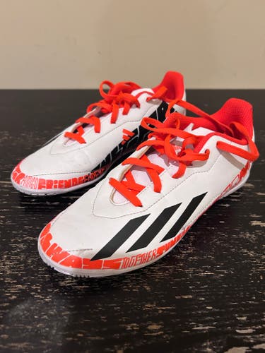 Adidas Speedportal Messi Indoor Soccer Cleat