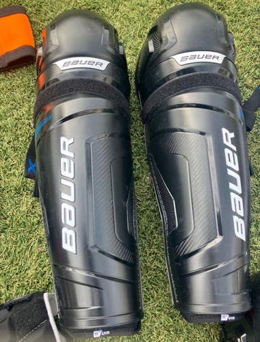 BAUER Hockey Shin Guards