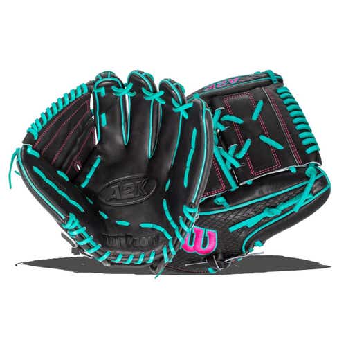 Used Wilson WBW10269212 Right Hand Thrower - New Condition