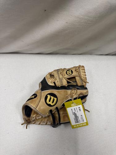 Used Wilson A2000 BB/SB Glove RH Throw Black 11 1/2" 11490-S000278679