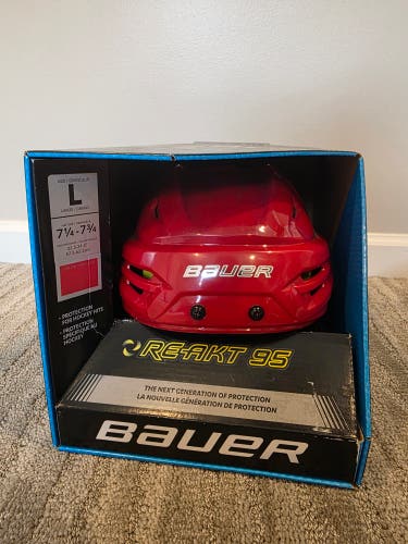 Large Bauer Re-Akt 95 Helmet (New)