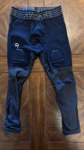 Aycane Blade Pro Base Layer Lock Pants (YTH M)