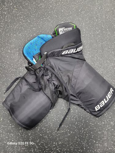 Used Bauer VAPOR VOLT Junior Pant Black SM 11849-S000045403