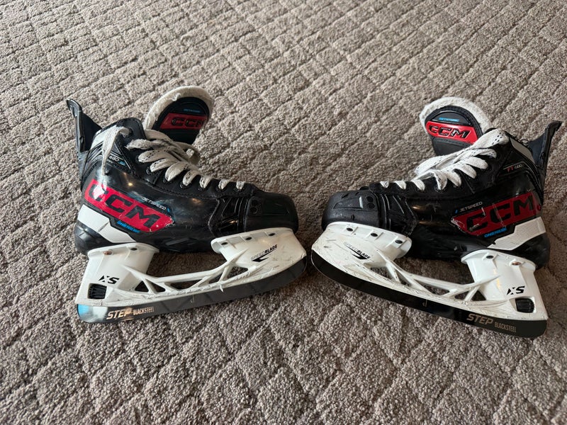 CCM JetSpeed FT680 Junior Hockey Skates – Size 3.5 Regular (Used)